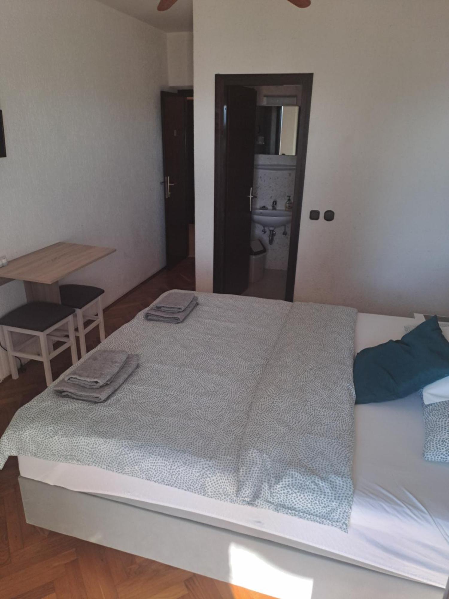 Romansa Guest House Zára Kültér fotó