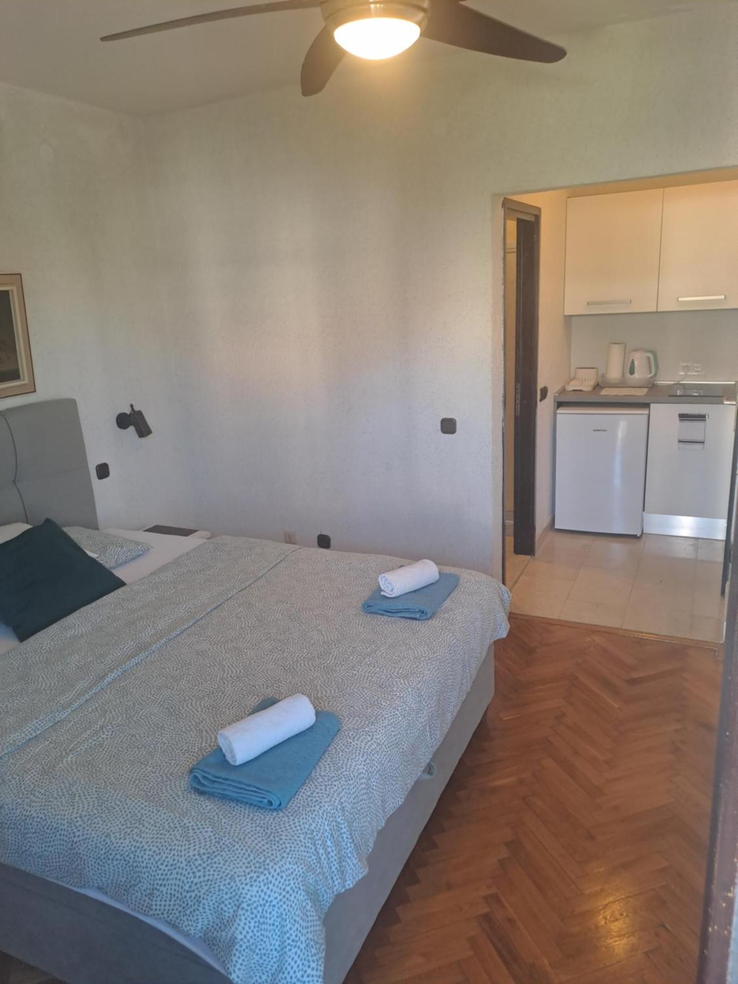 Romansa Guest House Zára Kültér fotó